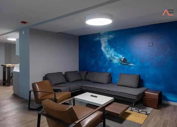 Envitae 3br Downtown Luxurious Views & Pool Apartment *