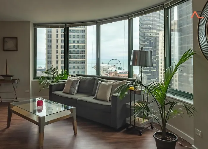 Envitae 3br Downtown Luxurious Views & Pool Apartment